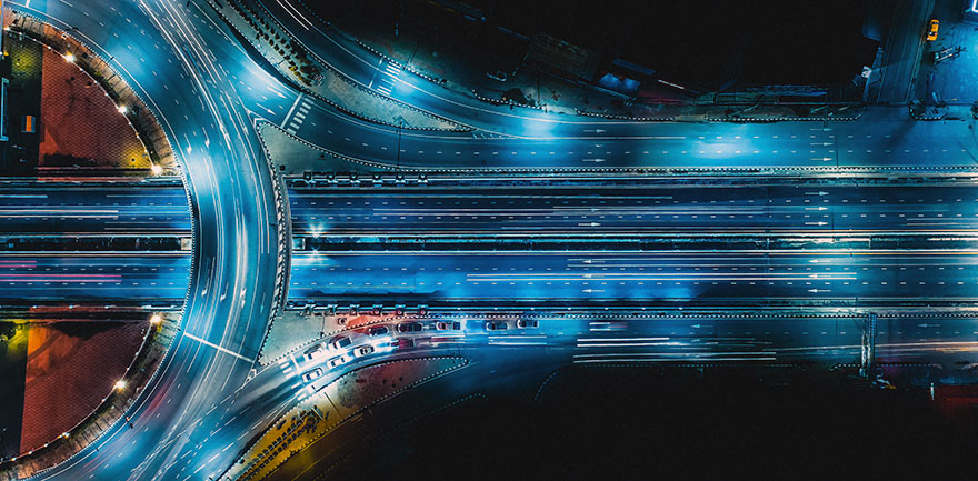 Väg under kvällstid