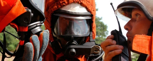 rökdykare kommunicerar